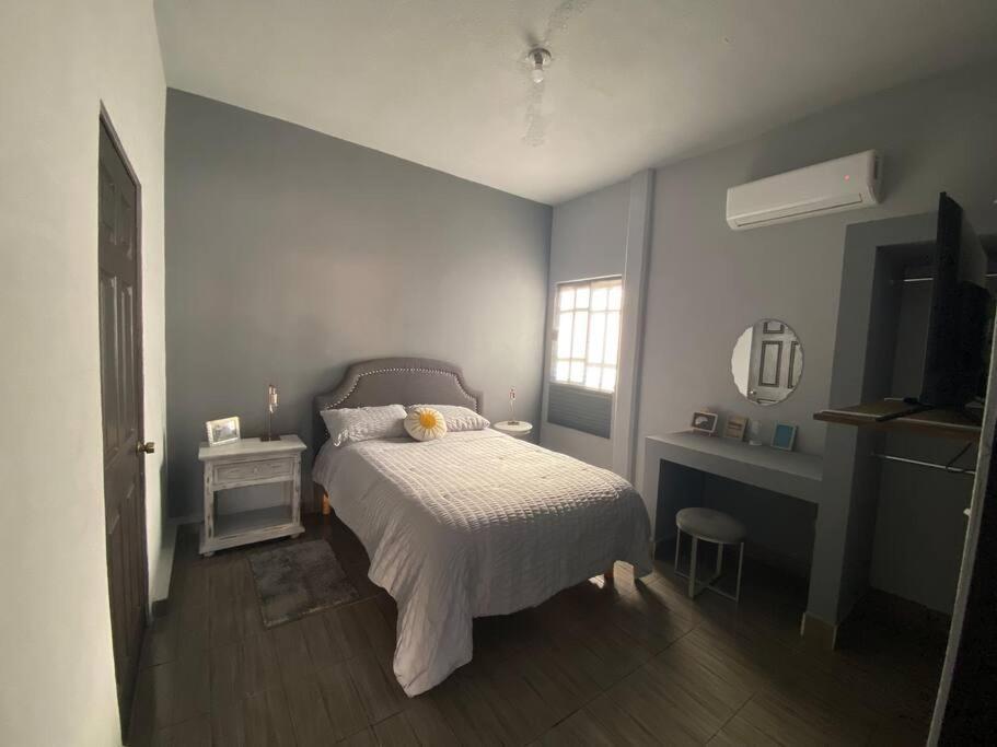 Casa “La Santa” Apartment Лорето Екстериор снимка